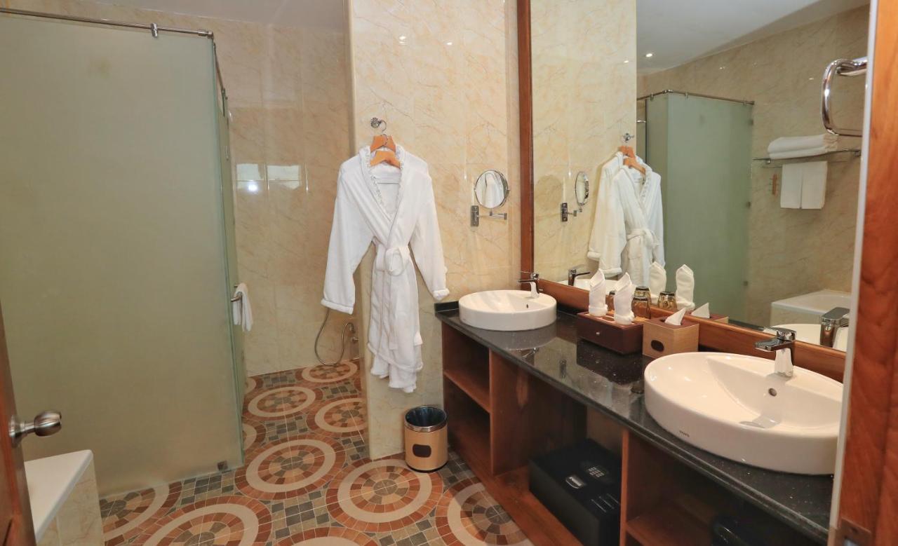 Sunset Palace View Suites Mandalay Eksteriør bilde