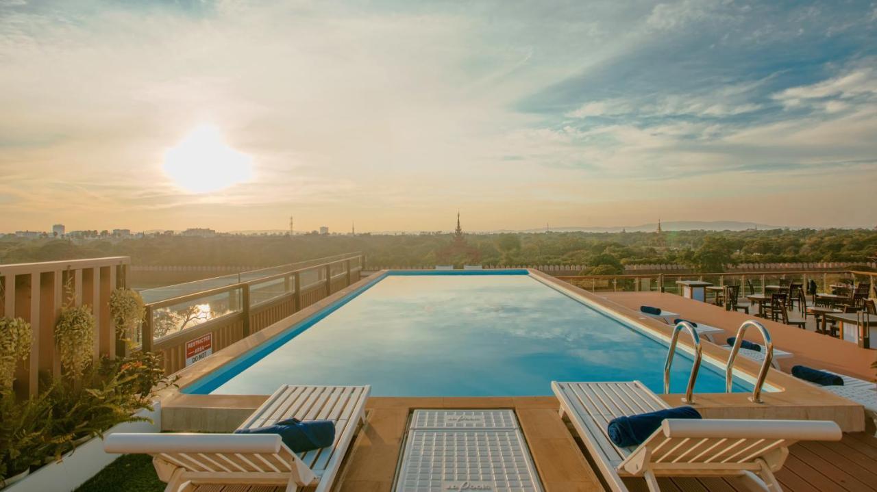 Sunset Palace View Suites Mandalay Eksteriør bilde
